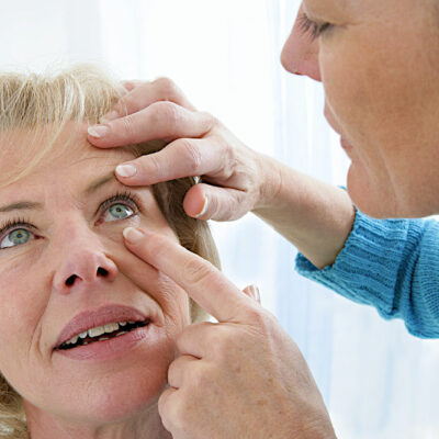 Tips to prevent age-related macular degeneration