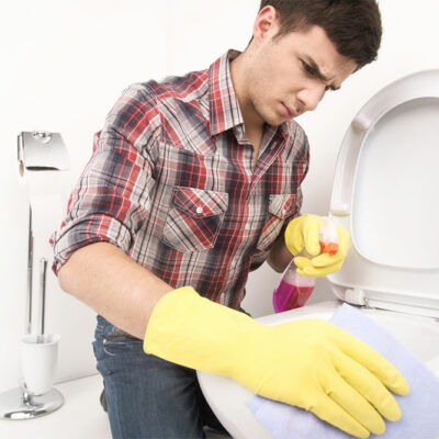 20 bathroom cleaning mistakes to avoid