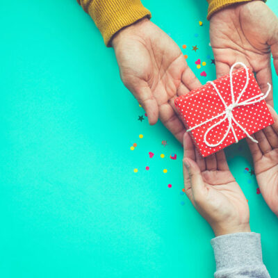 8 gifts to avoid giving to a loved one